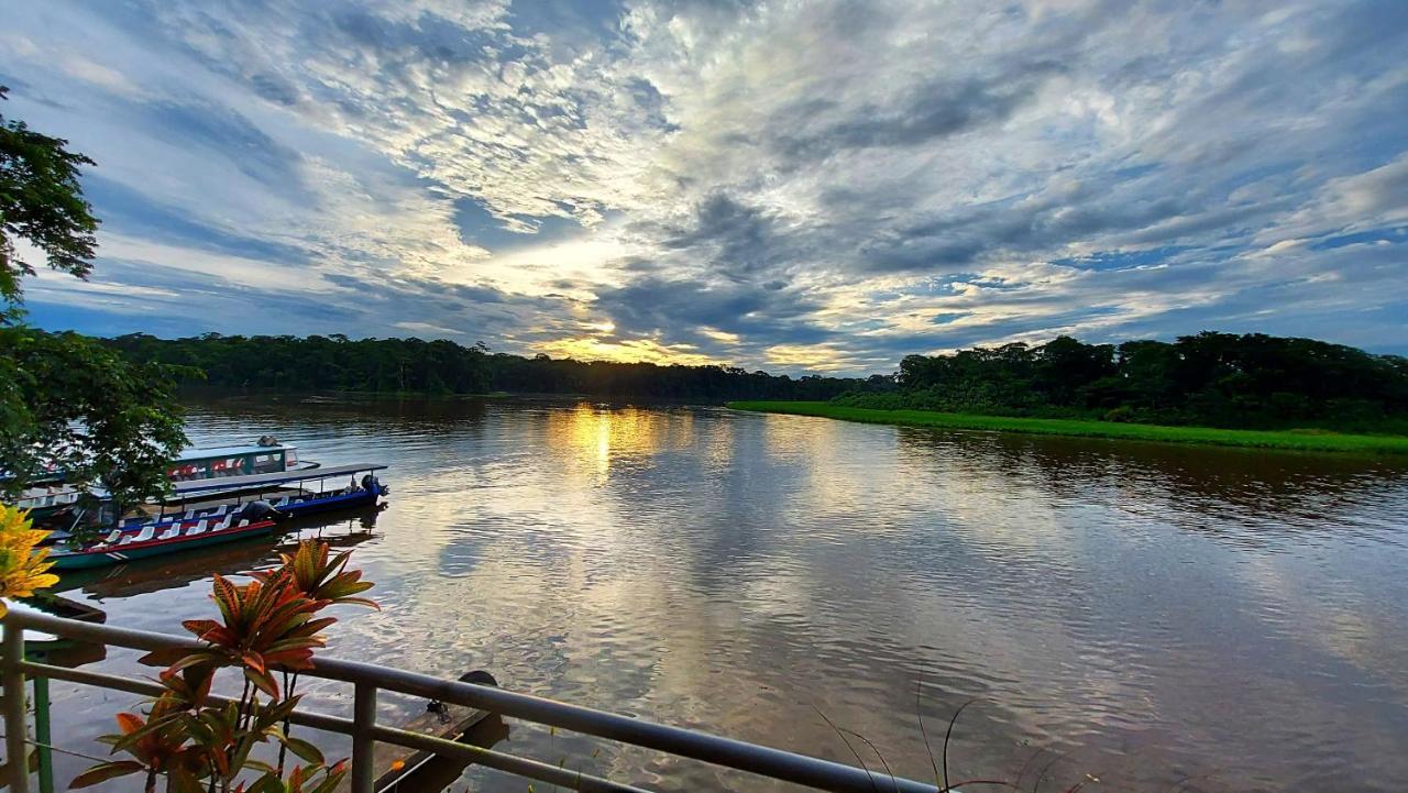 Tortuguero Adventures Guesthouse Exterior photo