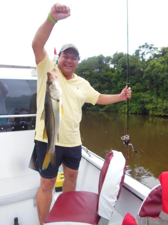 Tortuguero Adventures Guesthouse Exterior photo